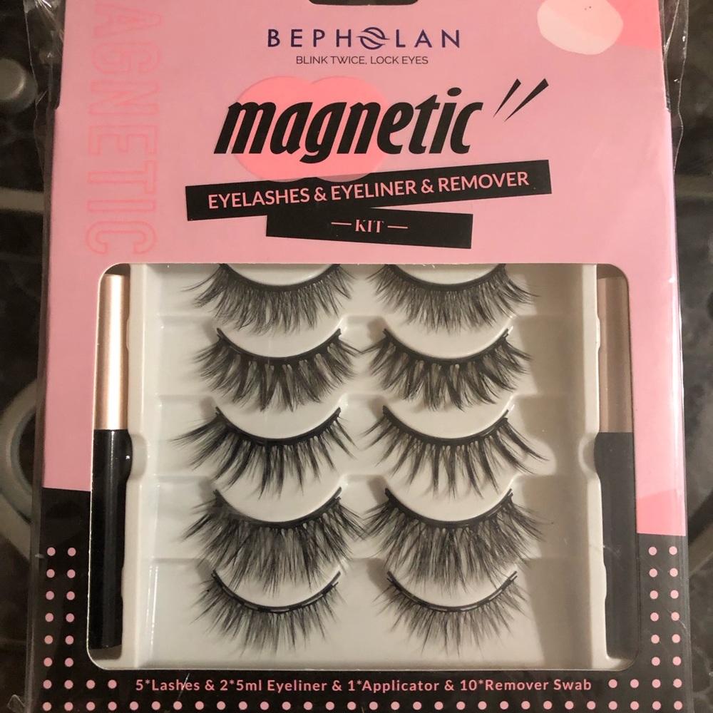 Magnetic eye lashes